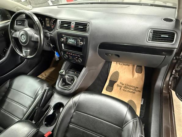 Volkswagen Jetta VI с пробегом 2011 года, цена 659 200 рублей, 229914 км, седан, Автокод Объявления