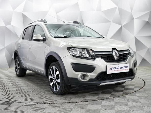 Renault Sandero II с пробегом 2017 года, цена 949 000 рублей, 145300 км, хэтчбек, Автокод Объявления