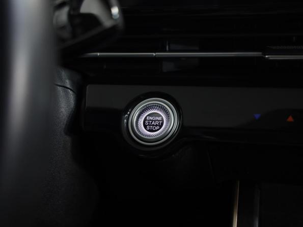 Omoda C5 I с пробегом 2023 года, цена 1 674 999 рублей, 53697 км, внедорожник, Автокод Объявления