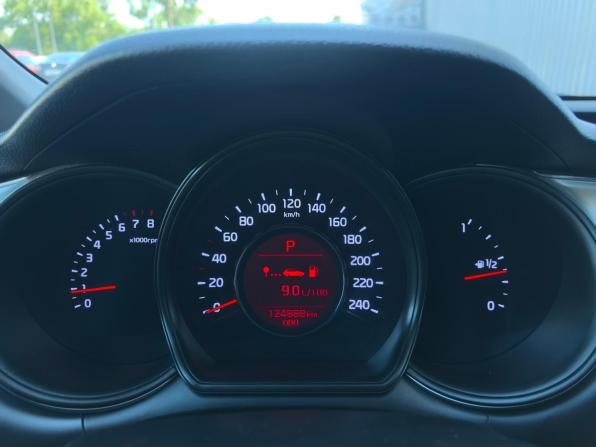 Kia Ceed II Рестайлинг с пробегом 2017 года, цена 1 190 000 рублей, 124000 км, хэтчбек, Автокод Объявления