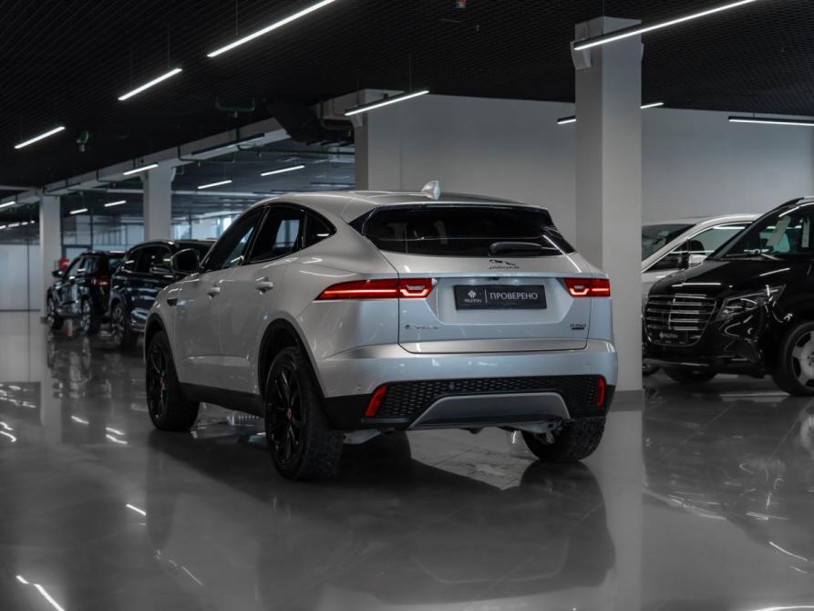 Jaguar E-Pace I Москва  - изображение 4