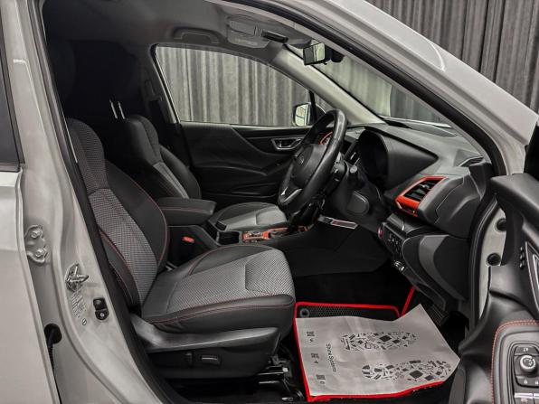 Subaru Forester V с пробегом 2018 года, цена 2 815 000 рублей, 118000 км, внедорожник, Автокод Объявления