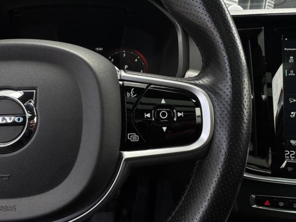 Volvo V90 Cross Country I с пробегом 2018 года, цена 3 190 000 рублей, 81821 км, универсал, Автокод Объявления