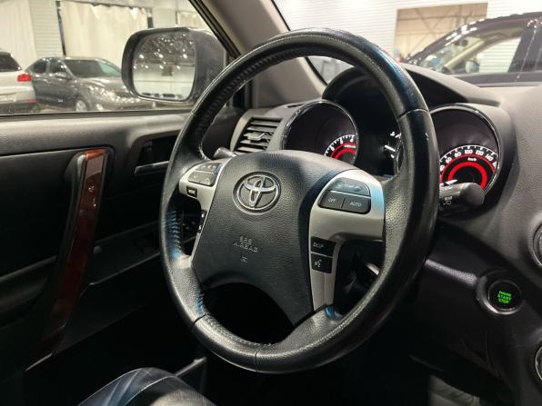 Toyota Highlander II (XU40) Рестайлинг с пробегом 2012 года, цена 2 050 000 рублей, 160501 км, внедорожник, Автокод Объявления