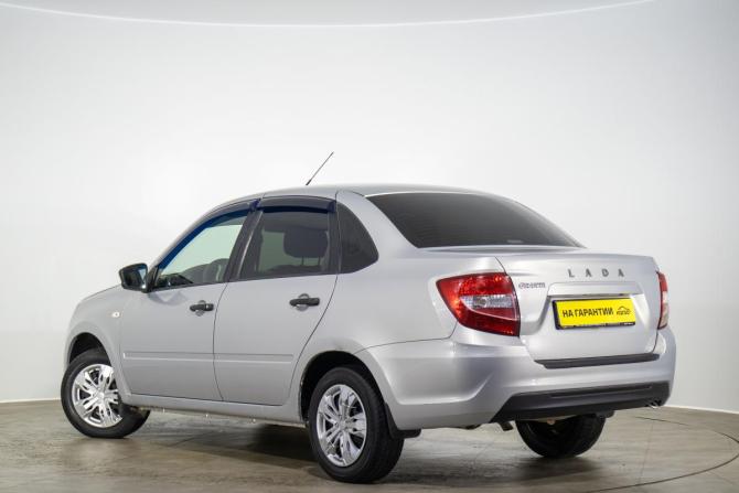 Lada (ВАЗ) Granta I Рестайлинг с пробегом 2021 года, цена 649 000 рублей, 136000 км, седан, Автокод Объявления