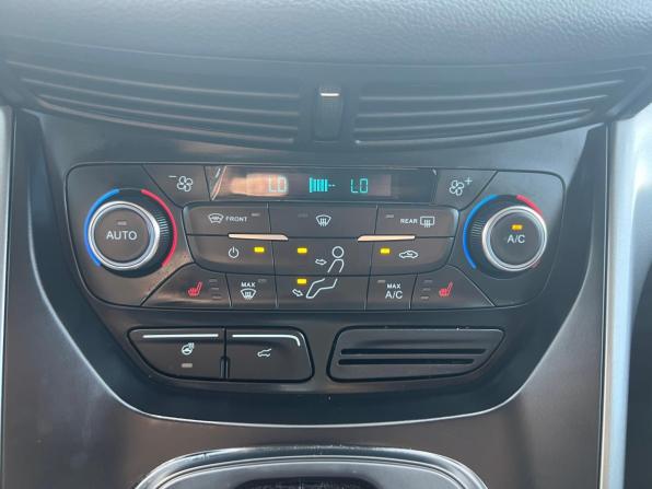 Ford Kuga II Рестайлинг с пробегом 2018 года, цена 1 761 400 рублей, 88465 км, внедорожник, Автокод Объявления