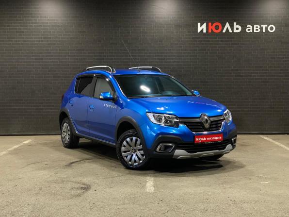 Renault Sandero II Рестайлинг с пробегом 2019 года, цена 1 040 000 рублей, 179930 км, хэтчбек, Автокод Объявления