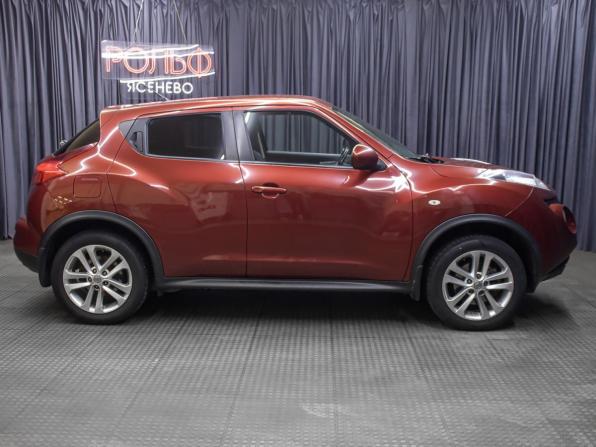 Nissan Juke I с пробегом 2011 года, цена 979 000 рублей, 231688 км, внедорожник, Автокод Объявления