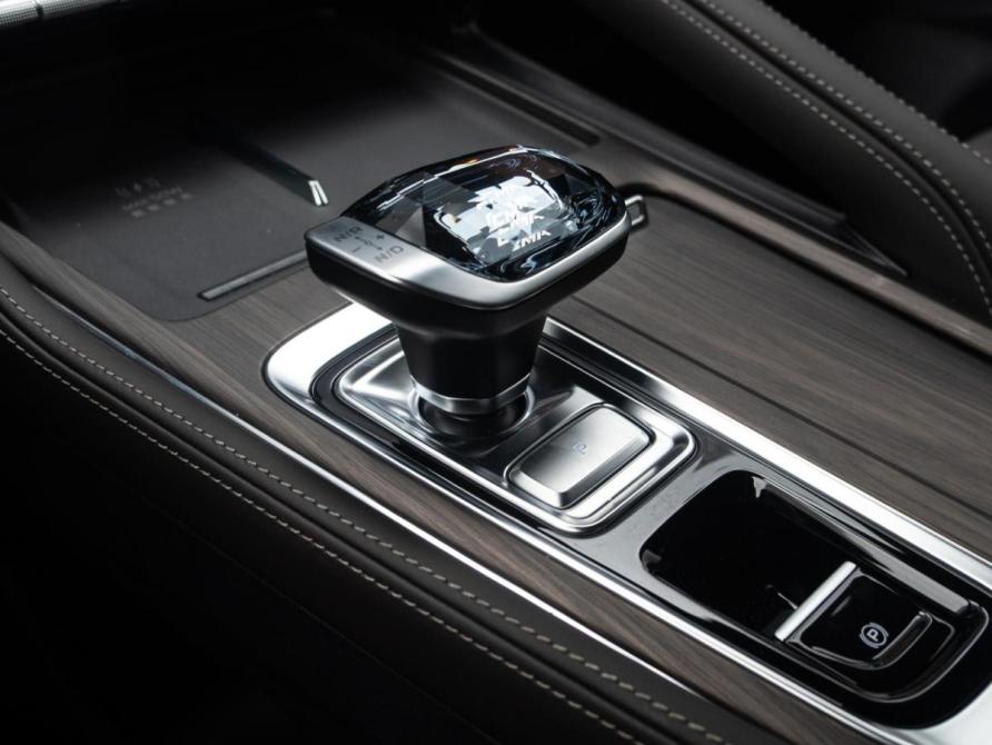 Geely Monjaro I Рестайлинг 2 Краснодар  - изображение 15