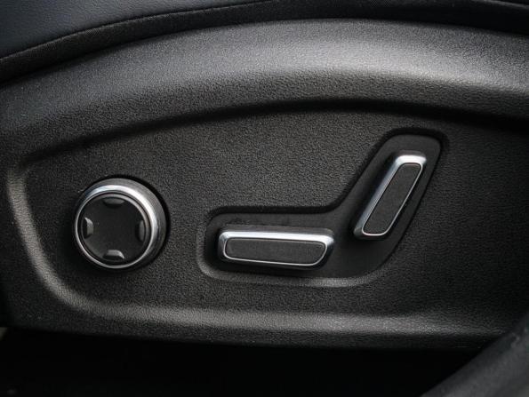 Geely Atlas II с пробегом 2024 года, цена 3 049 000 рублей, 20502 км, внедорожник, Автокод Объявления