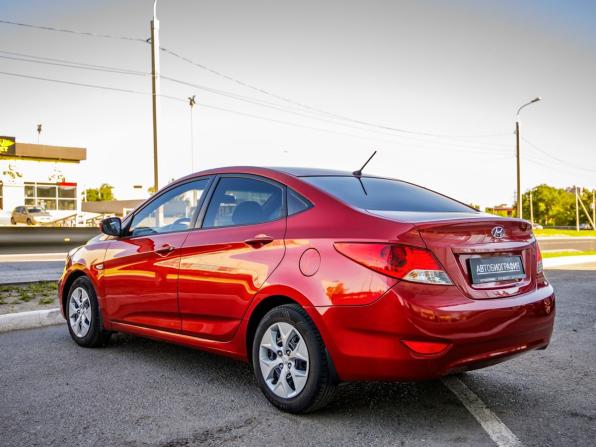 Hyundai Solaris I с пробегом 2012 года, цена 823 000 рублей, 156369 км, седан, Автокод Объявления