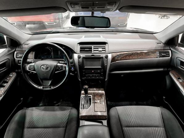 Toyota Camry VII (XV50) Рестайлинг с пробегом 2016 года, цена 1 700 000 рублей, 151913 км, седан, Автокод Объявления