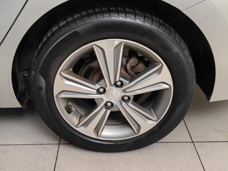 Hyundai Solaris II Подольск  - изображение 24