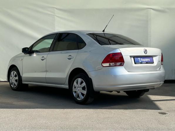 Volkswagen Polo V с пробегом 2011 года, цена 682 000 рублей, 218316 км, седан, Автокод Объявления