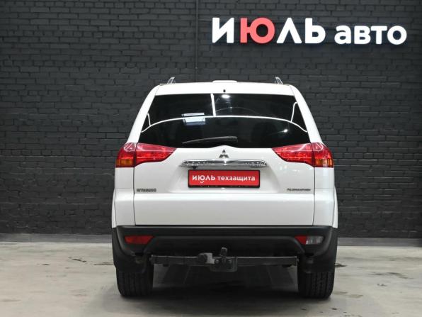 Mitsubishi Pajero Sport II с пробегом 2012 года, цена 1 990 000 рублей, 207234 км, внедорожник, Автокод Объявления