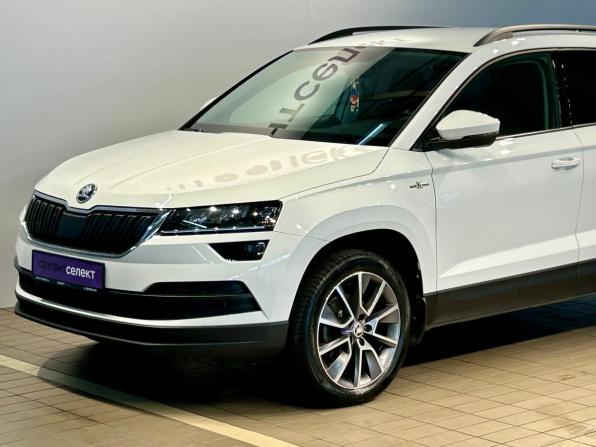 Skoda Karoq I с пробегом 2022 года, цена 2 850 000 рублей, 37000 км, внедорожник, Автокод Объявления