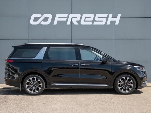 Kia Carnival IV с пробегом 2023 года, цена 4 750 000 рублей, 53597 км, минивэн, Автокод Объявления