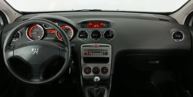 Peugeot 308 I с пробегом 2011 года, цена 399 000 рублей, 136130 км, хэтчбек, Автокод Объявления