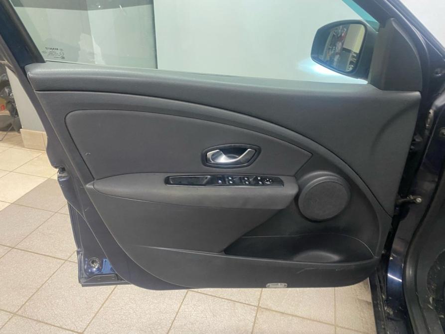 Renault Fluence I Санкт-Петербург  - изображение 9