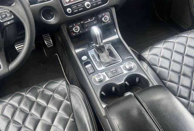 Volkswagen Touareg II Рестайлинг с пробегом 2016 года, цена 2 790 000 рублей, 215989 км, внедорожник, Автокод Объявления