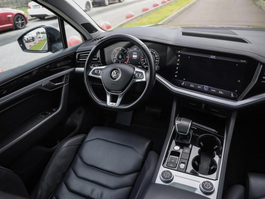 Volkswagen Touareg III Санкт-Петербург  - изображение 12