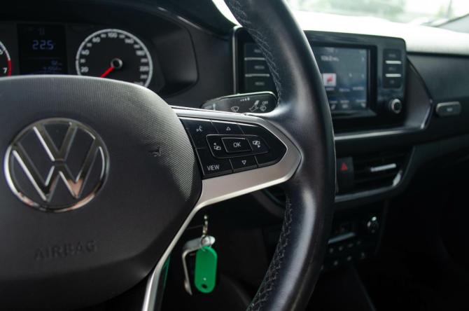 Volkswagen Polo VI с пробегом 2020 года, цена 1 500 000 рублей, 41000 км, лифтбек, Автокод Объявления