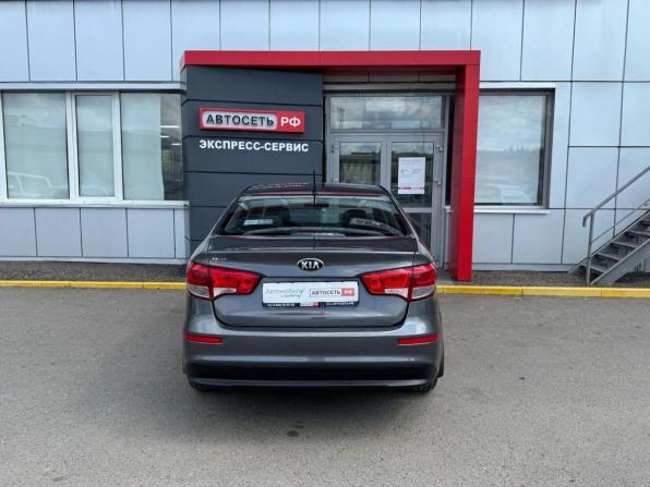 Kia Rio III Рестайлинг с пробегом 2016 года, цена 957 450 рублей, 170734 км, седан, Автокод Объявления
