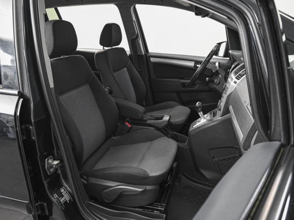 Opel Zafira B Рестайлинг с пробегом 2013 года, цена 889 000 рублей, 218894 км, компактвэн, Автокод Объявления
