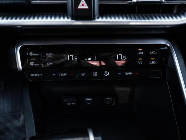 Kia K5 III с пробегом 2020 года, цена 2 152 500 рублей, 169132 км, седан, Автокод Объявления