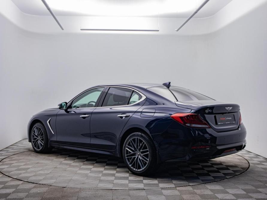 Genesis G70 I Москва  - изображение 8