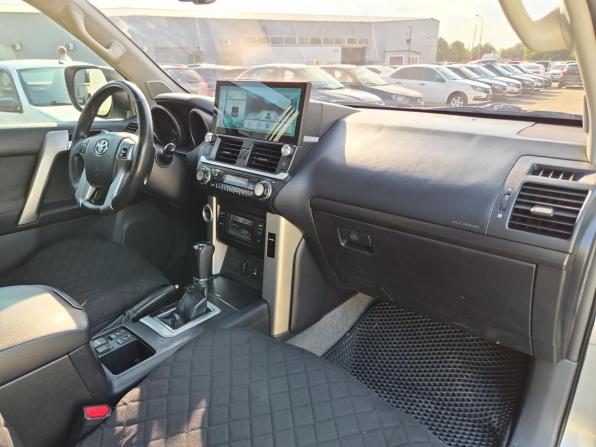 Toyota Land Cruiser Prado 150 Series с пробегом 2012 года, цена 2 800 000 рублей, 251331 км, внедорожник, Автокод Объявления