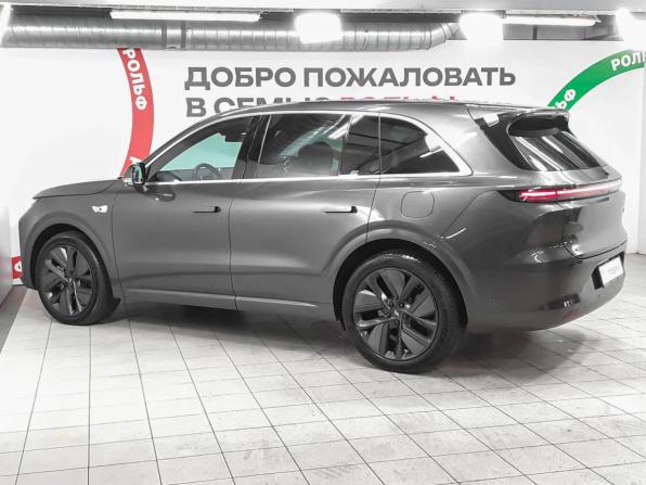 Li Auto (Lixiang) L6 с пробегом 2024 года, цена 4 990 000 рублей, 45000 км, внедорожник, Автокод Объявления