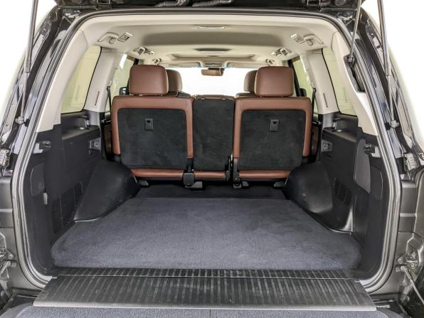 Toyota Land Cruiser 200 Series Рестайлинг 2 с пробегом 2017 года, цена 5 835 000 рублей, 167264 км, внедорожник, Автокод Объявления