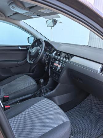 Skoda Rapid I Рестайлинг с пробегом 2019 года, цена 1 280 000 рублей, 72000 км, лифтбек, Автокод Объявления