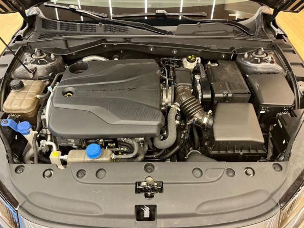 Changan Lamore с пробегом 2024 года, цена 1 849 000 рублей, 34000 км, седан, Автокод Объявления
