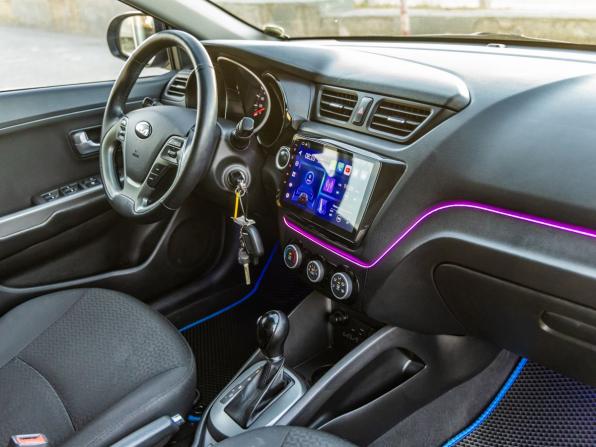 Kia Rio III Рестайлинг с пробегом 2015 года, цена 998 000 рублей, 182631 км, хэтчбек, Автокод Объявления