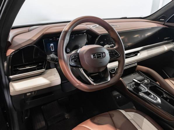 Geely Monjaro I с пробегом 2023 года, цена 3 312 400 рублей, 73251 км, внедорожник, Автокод Объявления