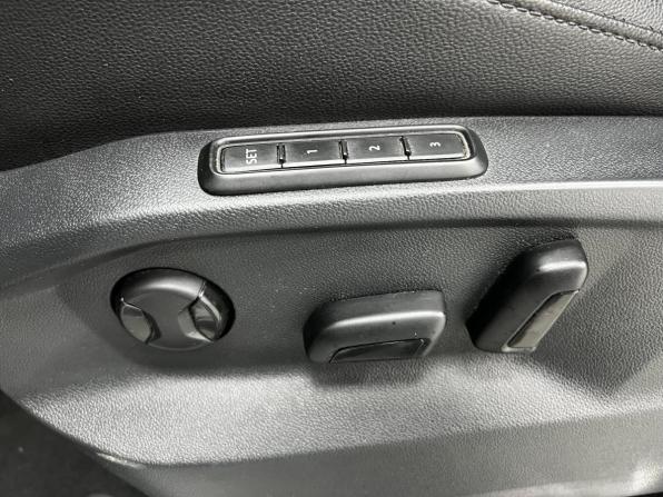Volkswagen Tiguan II с пробегом 2017 года, цена 2 099 000 рублей, 227395 км, внедорожник, Автокод Объявления