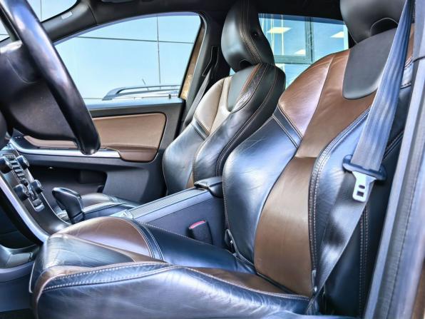 Volvo XC60 I Рестайлинг с пробегом 2014 года, цена 1 899 000 рублей, 190000 км, внедорожник, Автокод Объявления