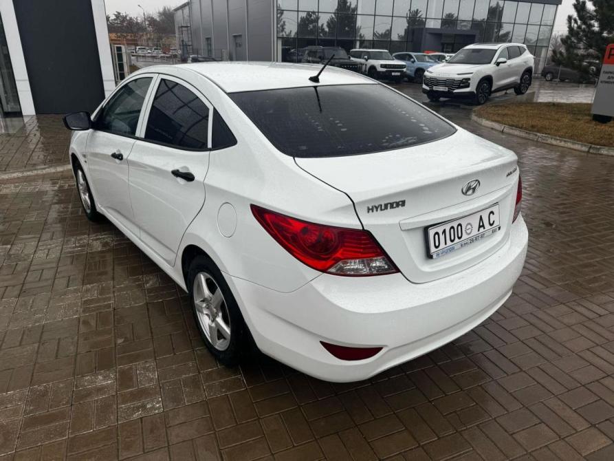 Hyundai Solaris I Астрахань  - изображение 3