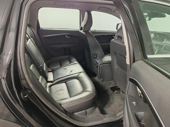 Volvo XC70 II с пробегом 2012 года, цена 1 449 000 рублей, 317621 км, универсал, Автокод Объявления