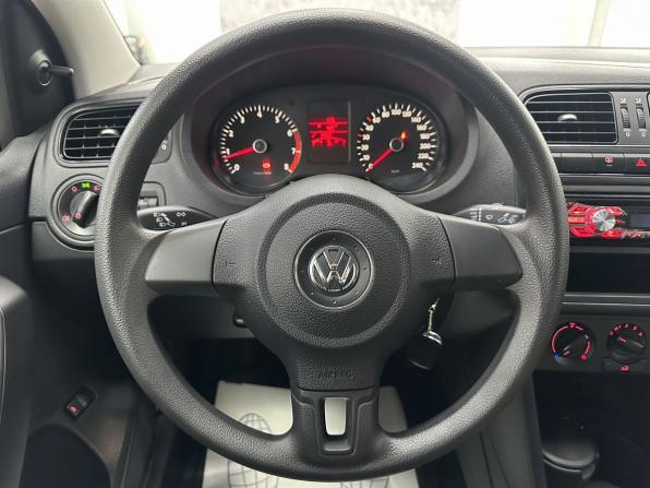 Volkswagen Polo V с пробегом 2013 года, цена 935 000 рублей, 50950 км, седан, Автокод Объявления