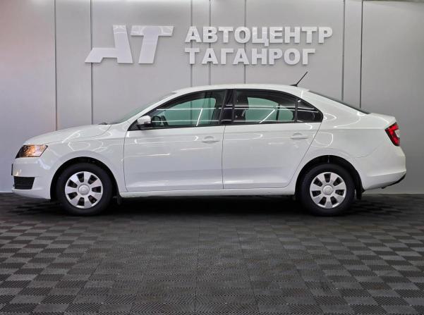Skoda Rapid I Рестайлинг с пробегом 2019 года, цена 1 199 000 рублей, 152000 км, лифтбек, Автокод Объявления