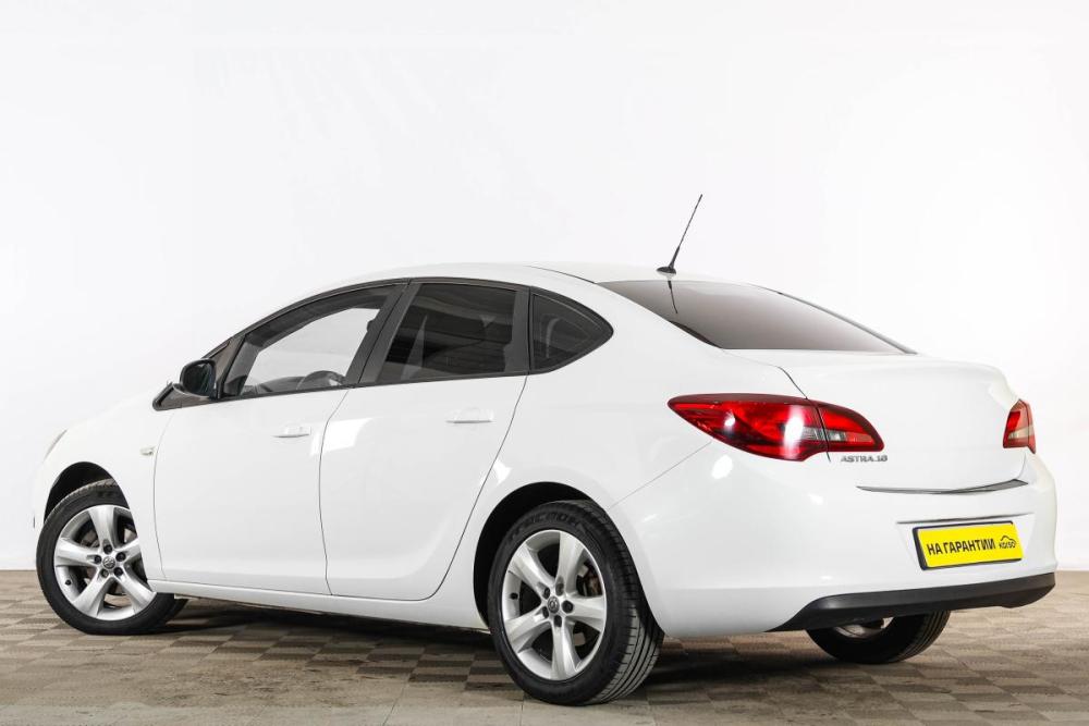 Opel Astra J Рестайлинг Тюмень  - изображение 5
