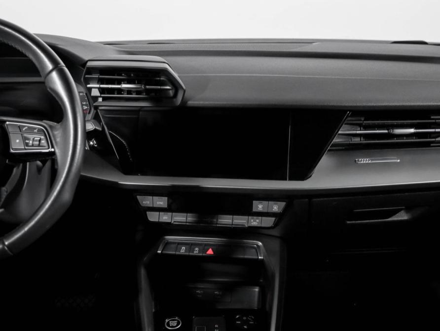 Audi A3 IV (8Y) Москва  - изображение 13