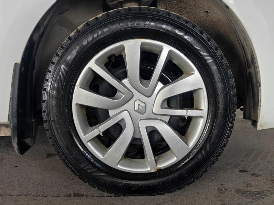 Renault Logan II Москва  - изображение 16