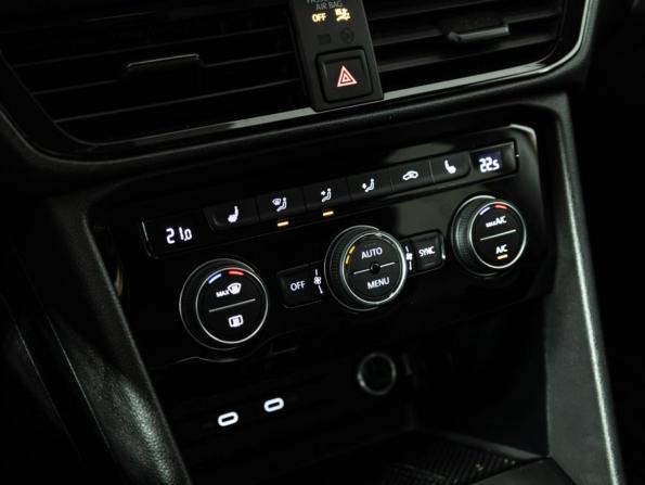 Volkswagen Taos I с пробегом 2021 года, цена 2 390 000 рублей, 50610 км, внедорожник, Автокод Объявления