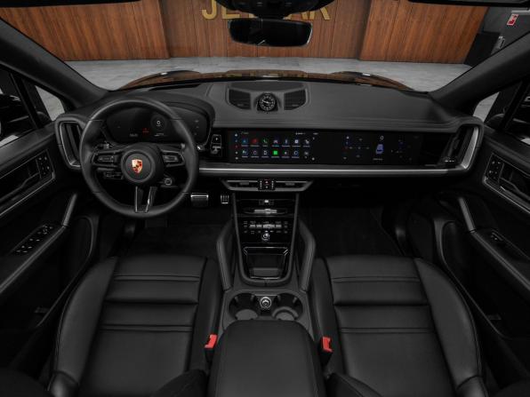 Porsche Cayenne III Рестайлинг с пробегом 2023 года, цена 17 370 000 рублей, 13772 км, внедорожник, Автокод Объявления