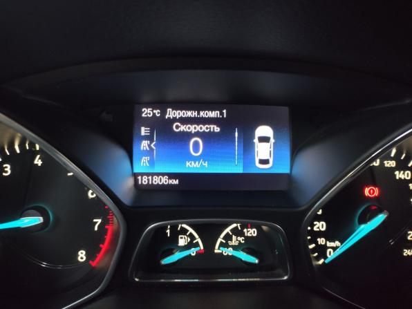 Ford Focus III Рестайлинг с пробегом 2015 года, цена 999 000 рублей, 181805 км, хэтчбек, Автокод Объявления