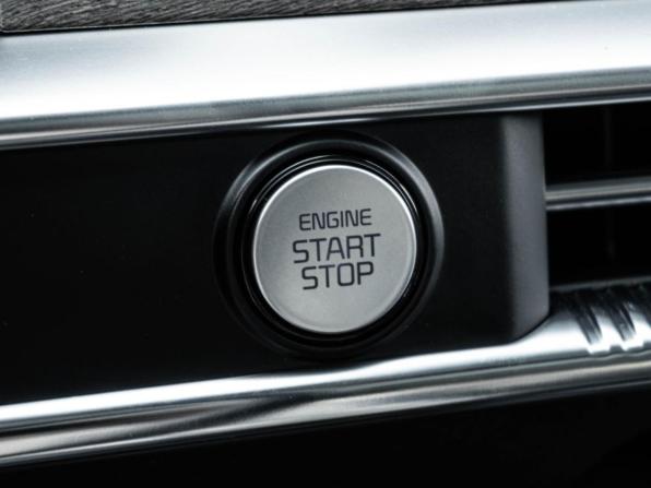 Kia K5 III с пробегом 2020 года, цена 3 509 000 рублей, 67412 км, седан, Автокод Объявления